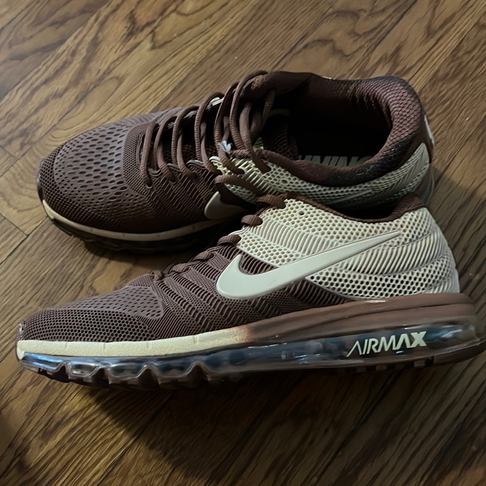 Mens Nike Neutral Ride Air Max running shoes